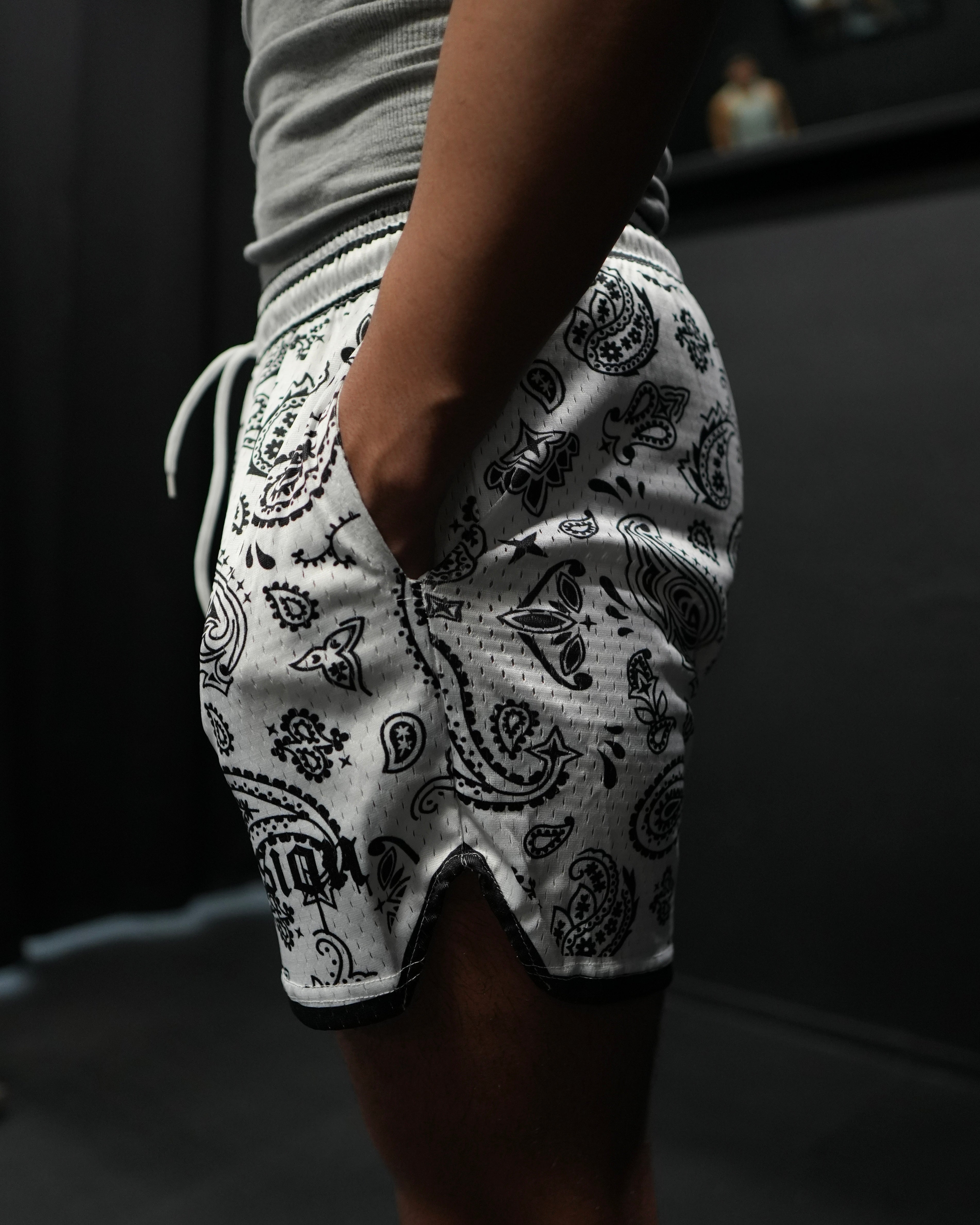 PERSEVERE 5” SHORTS- WHITE